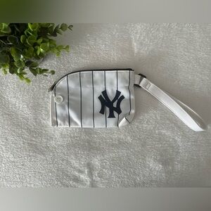 New York Yankees Wristlet